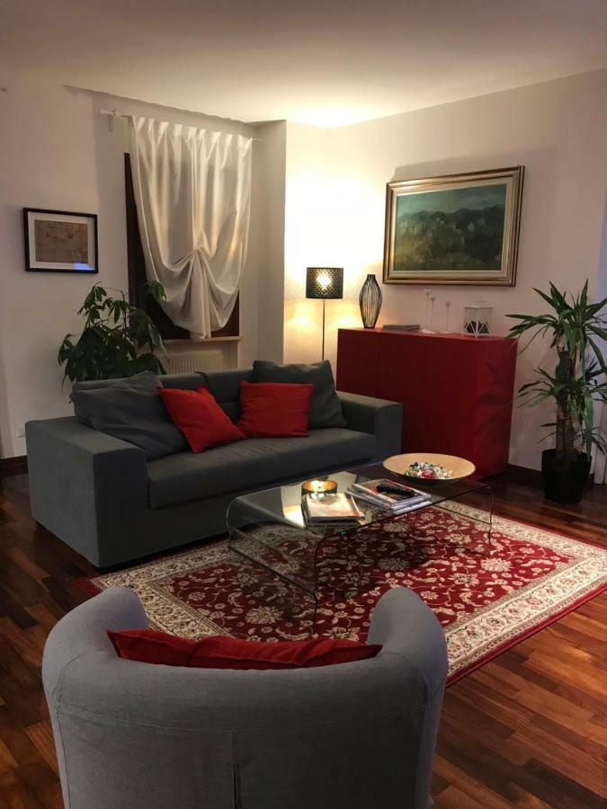 La Casa Di Bea Apartment Farra di Soligo Luaran gambar