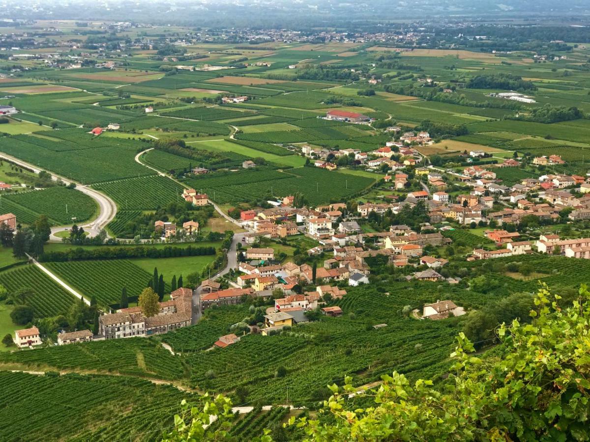 La Casa Di Bea Apartment Farra di Soligo Luaran gambar